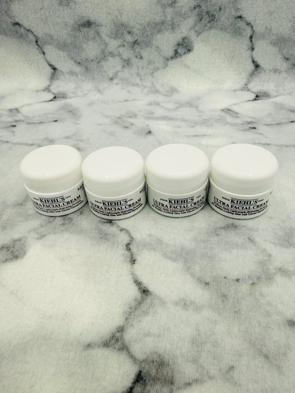 Kiehls Skincare Gift Set-Ultra Facial Cream All Skin Types,Mini,4 x 7ml-4pc-NEW - Picture 2 of 15